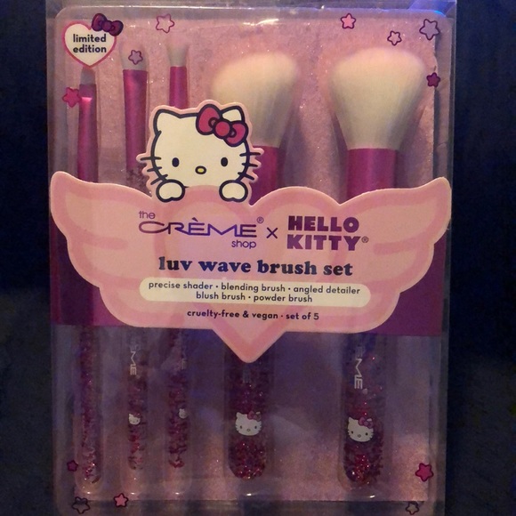 Hello Kitty Brush Set - Picture 1 of 1